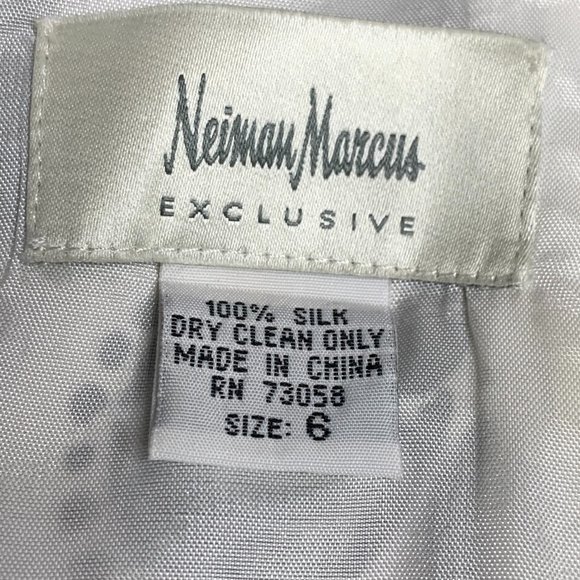 Neiman Marcus Exclusive 100% Silk Long Sleeve Dress - Picture 12 of 12